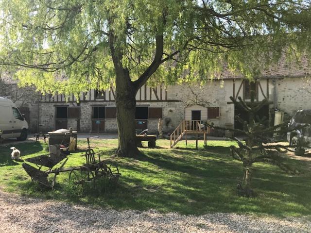 Chambre D Hotes Montjavoult Esterno foto